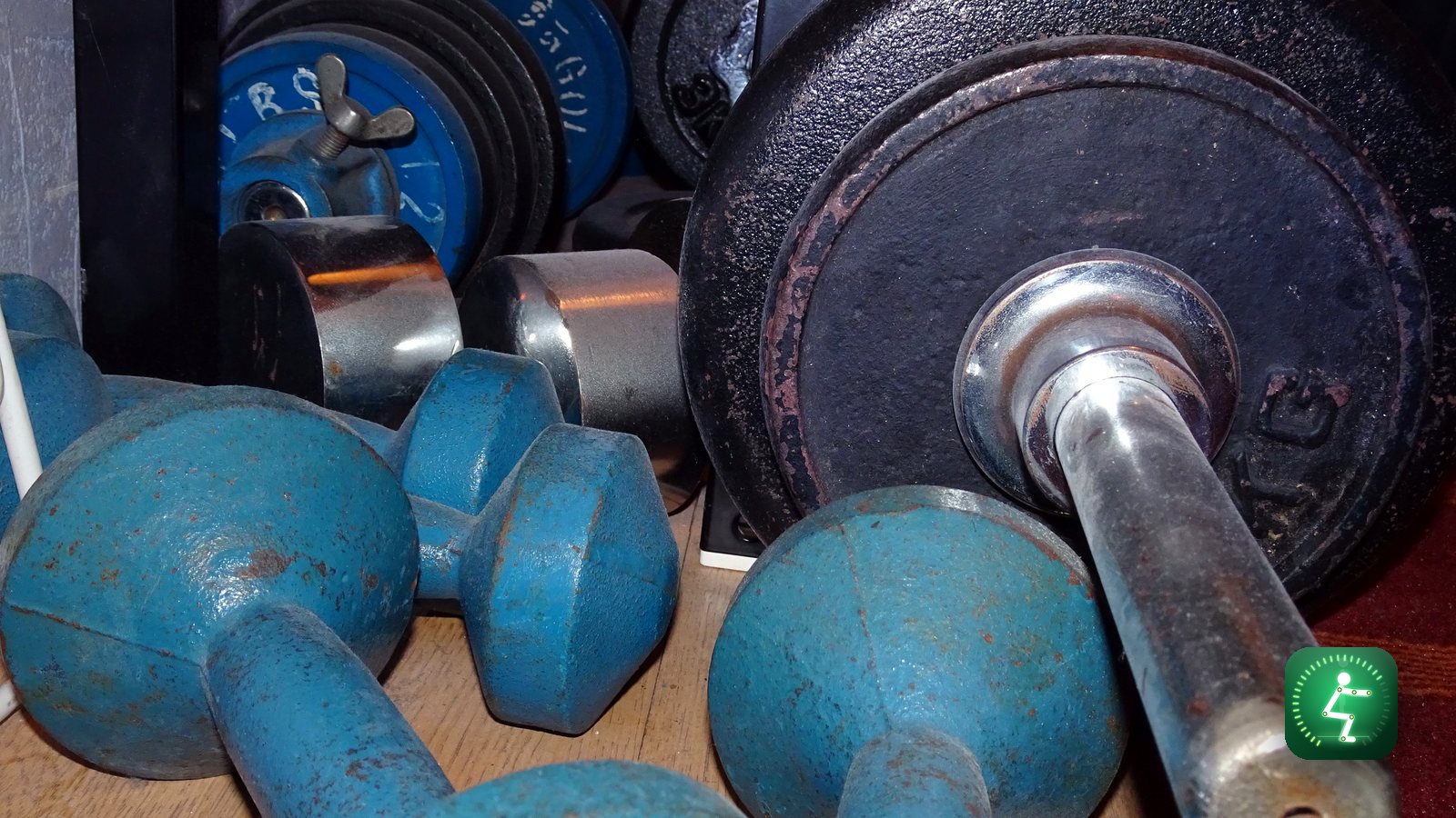 How to check your squat form with nothing but your phone