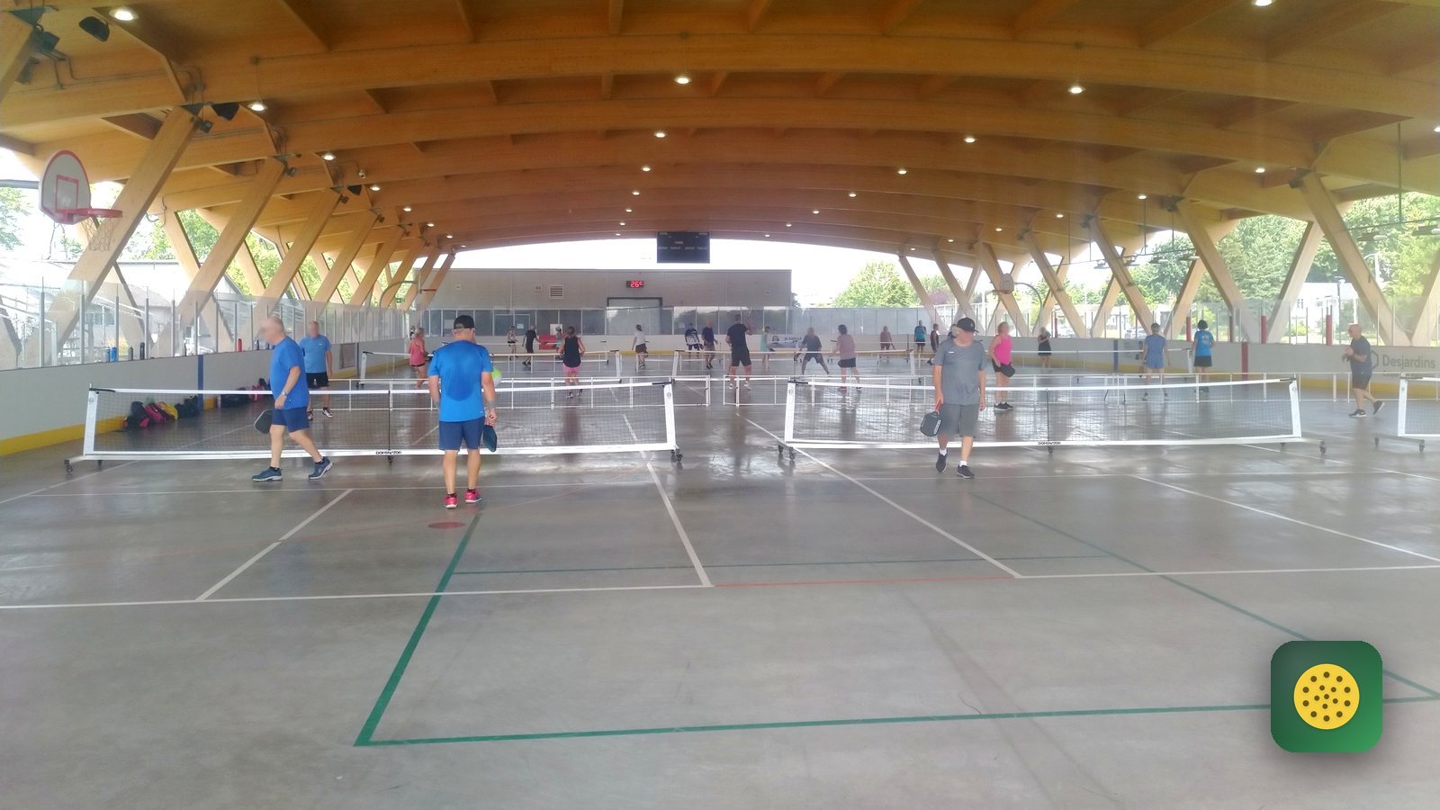 How to run a pickleball round robin for a group of friends