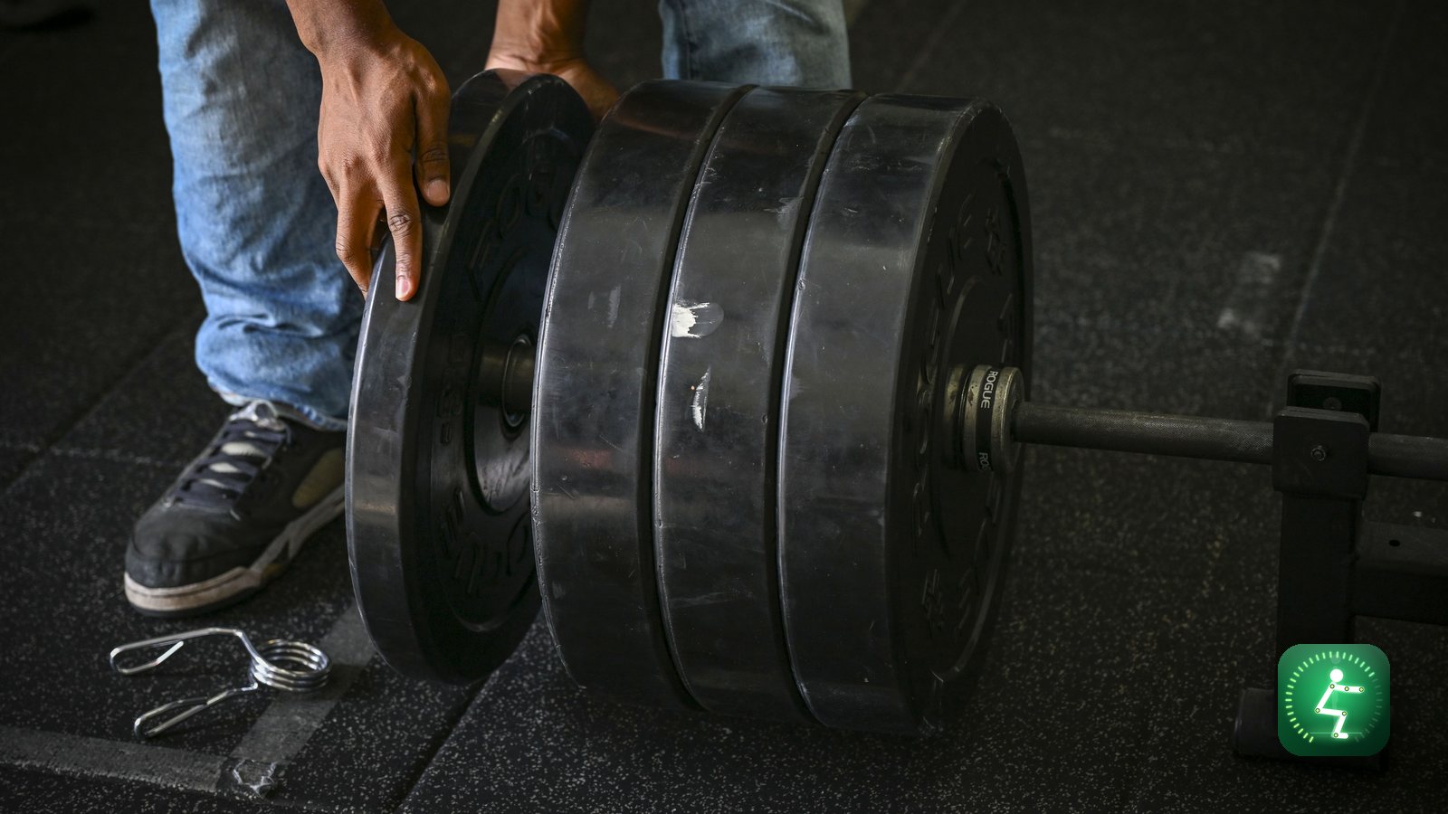 How to warm up before lifting in 8 minutes (and what to skip)